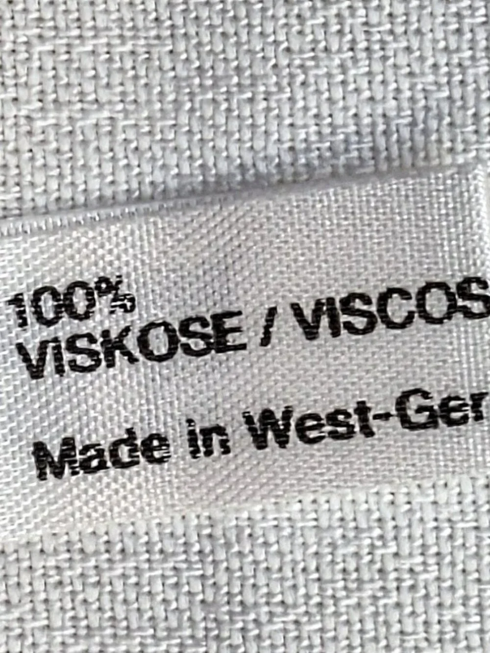 Vintage West German Viscose Linen Souvenir Map Tablecloth 51″ x 63͂″